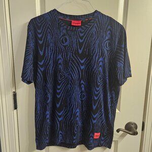 Hugo Men's Large Doarding Wood Grain Blue Short sleeve T shirt